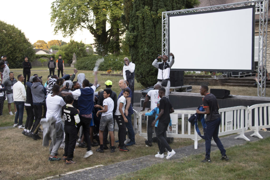 Concert des jeunes de l'Espace J et cinéma en plein air