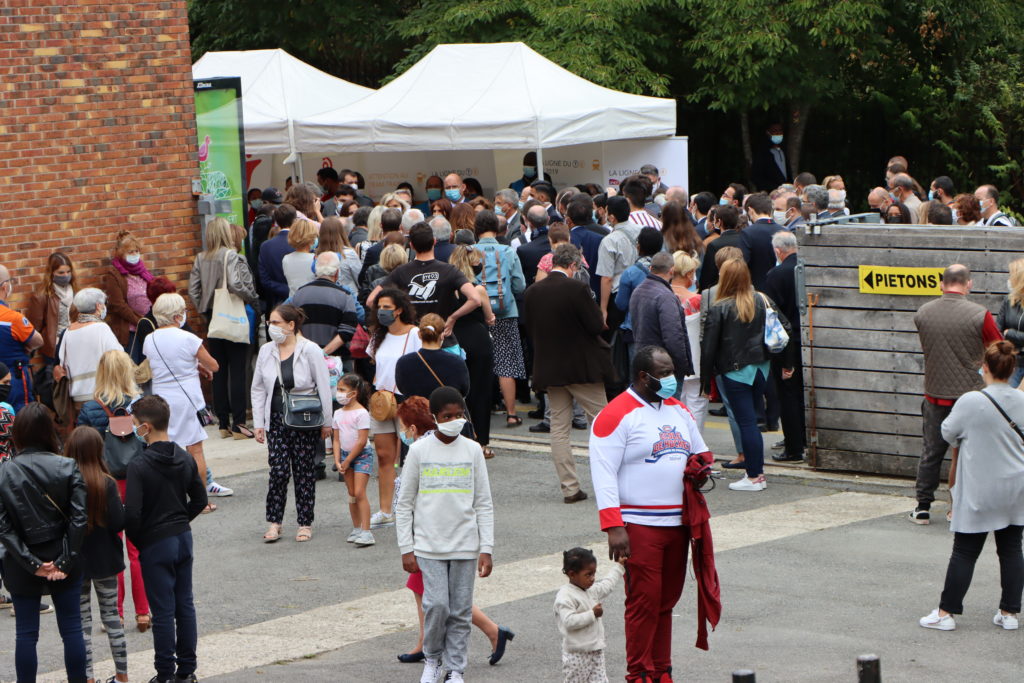 Foule au forum des associations de Montfermeil