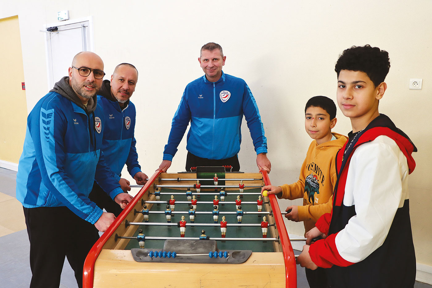 Baby-foot, Jeu De Baby-foot, Enfants Peu Encombrants Pour Les